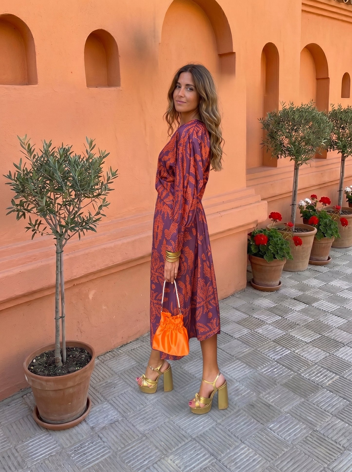 Camila – Vestido Midi con Estampado