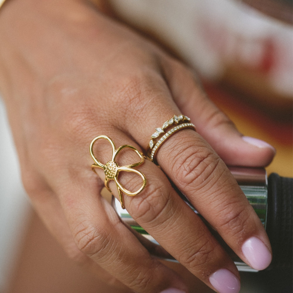 Mía - Anillo de Cristal Dorado