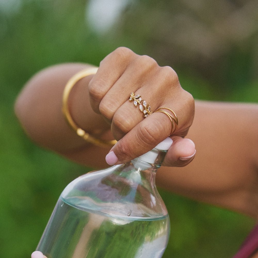 Aitana - Anillo Enredadera de Cristal Dorado
