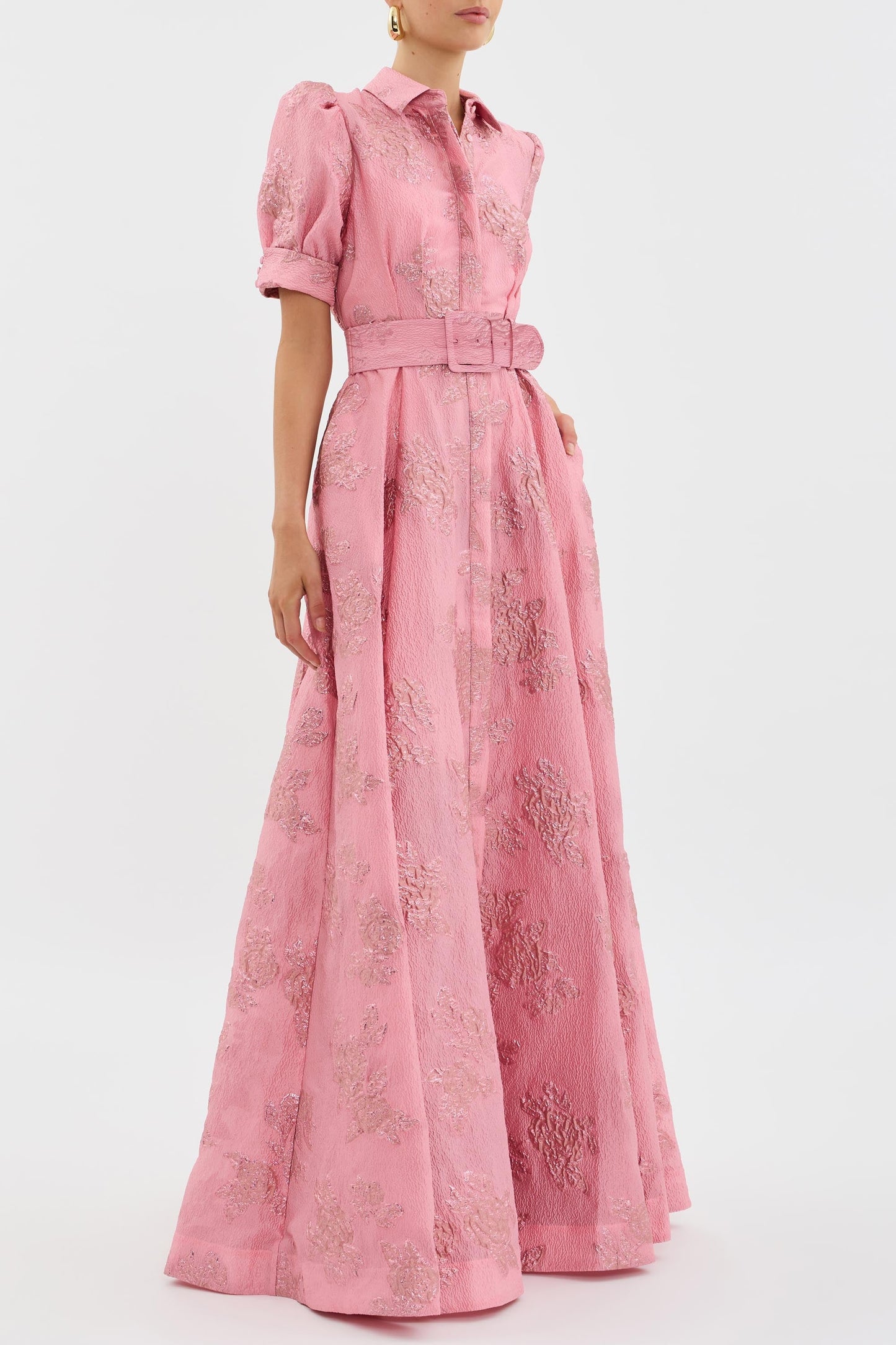 Mía – Vestido Corto con Mangas Abullonadas