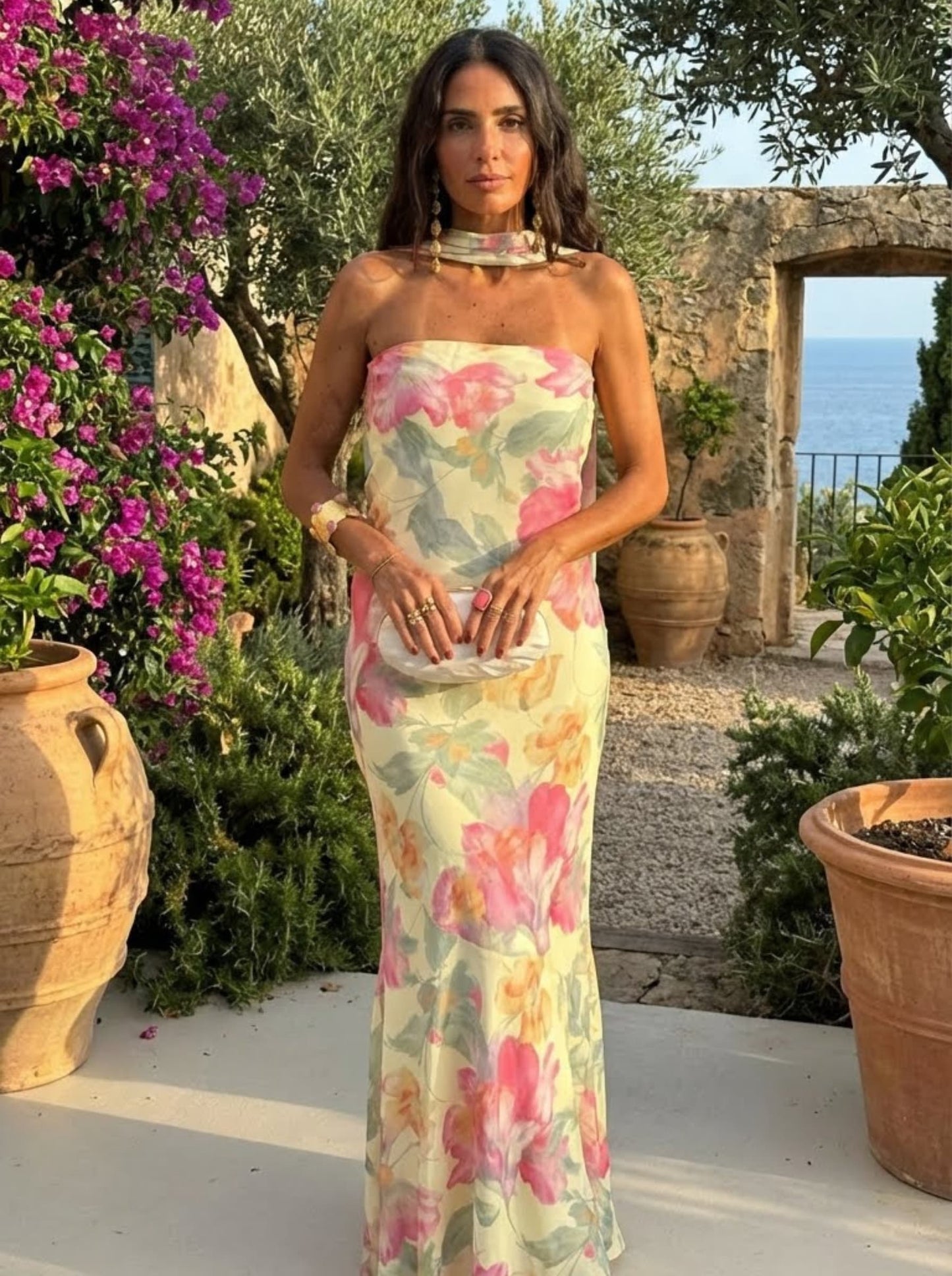 Pilar – Vestido Largo Strapless con Estampado Floral Acuarela