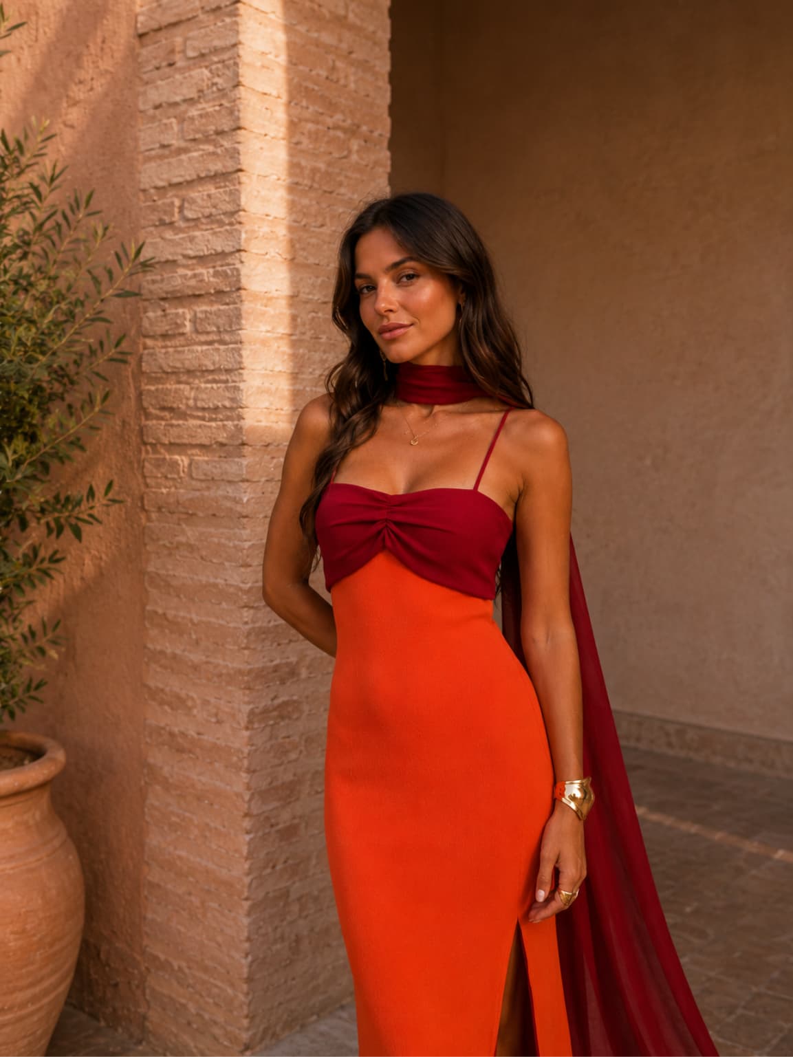 Adriana – Vestido Largo Drapeado Bicolor