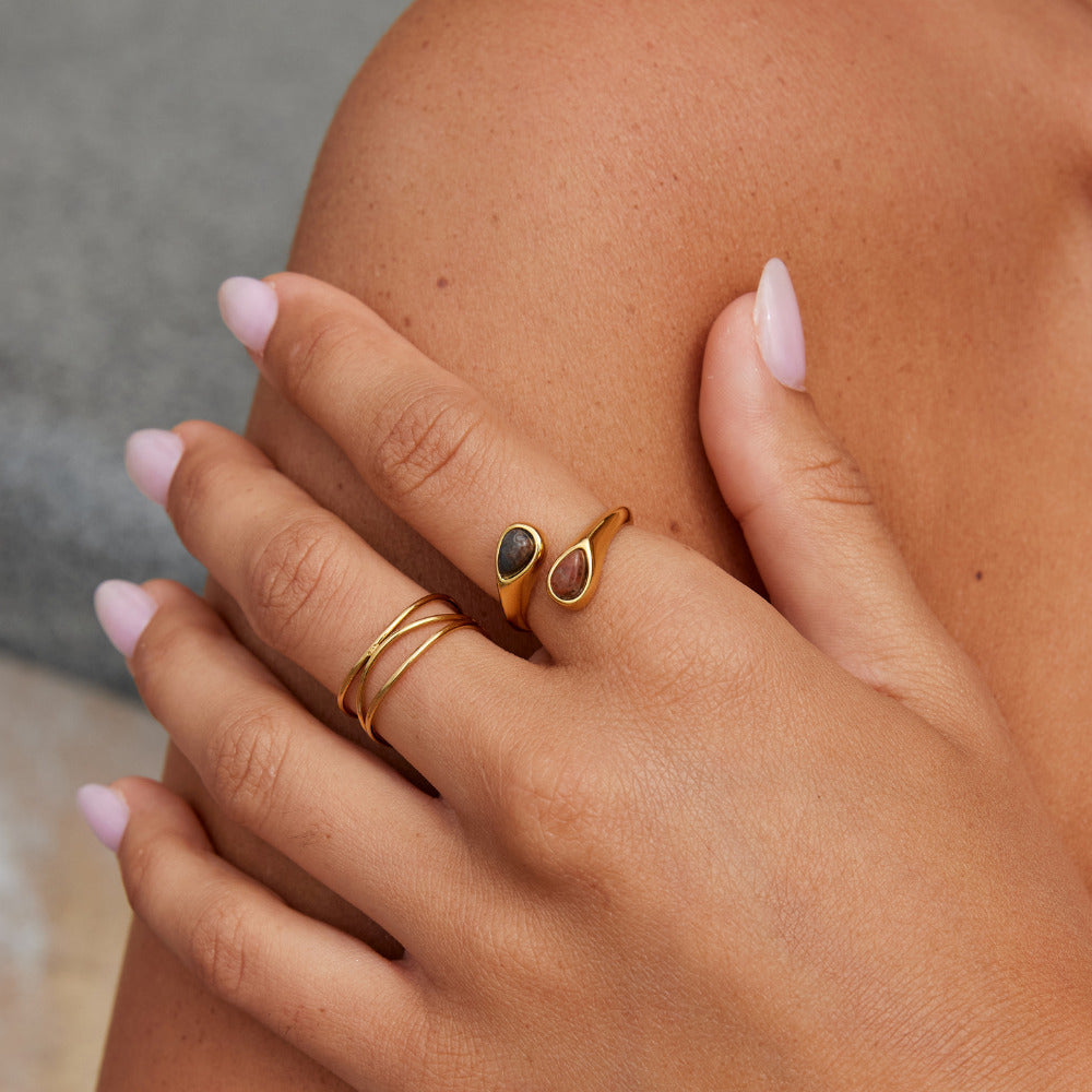 Karla - Anillo Envolvente de Ojo de Tigre