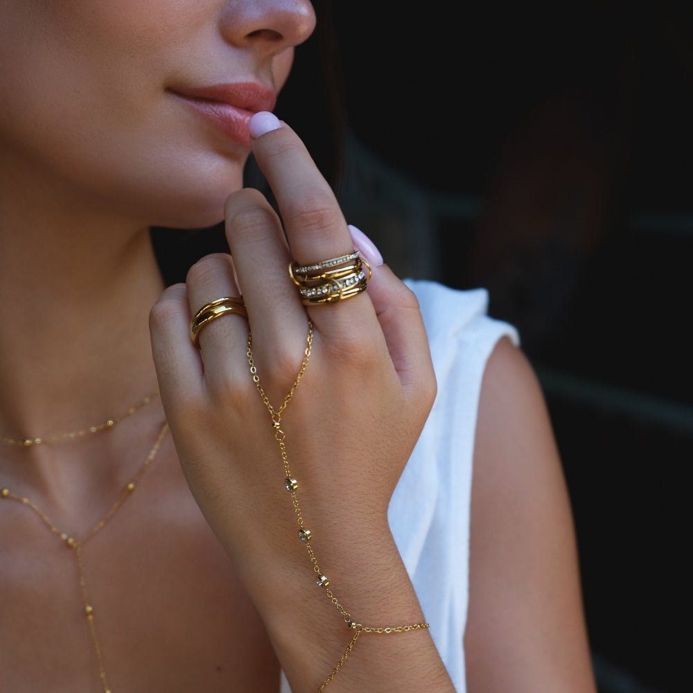 Astrid - Anillo Forever de Cristal Dorado