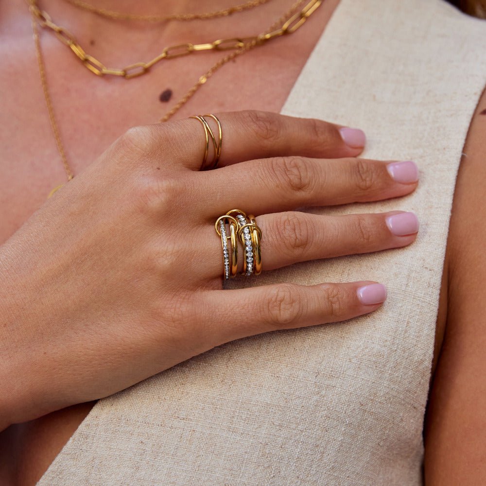 Astrid - Anillo Forever de Cristal Dorado