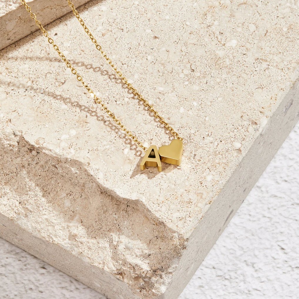 Martina - Collar de Inicial Forever Dorado