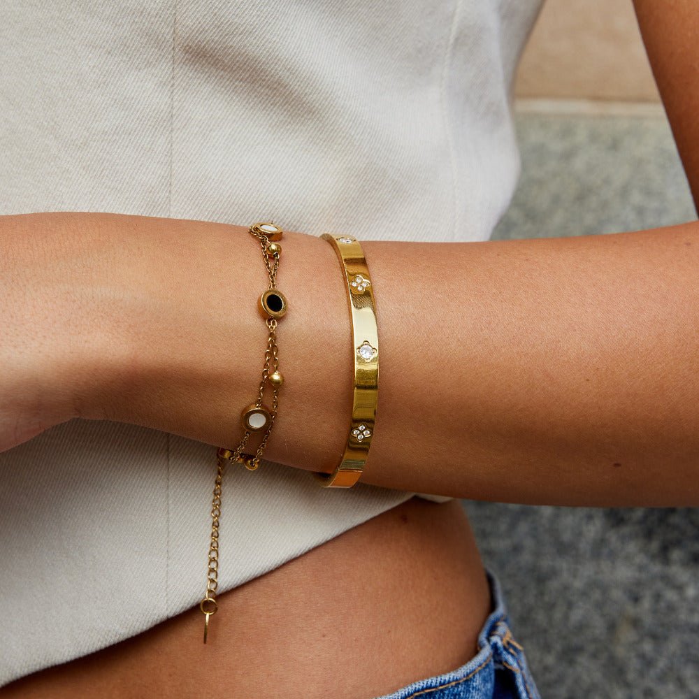 Camila - Brazalete de Trébol Dorado