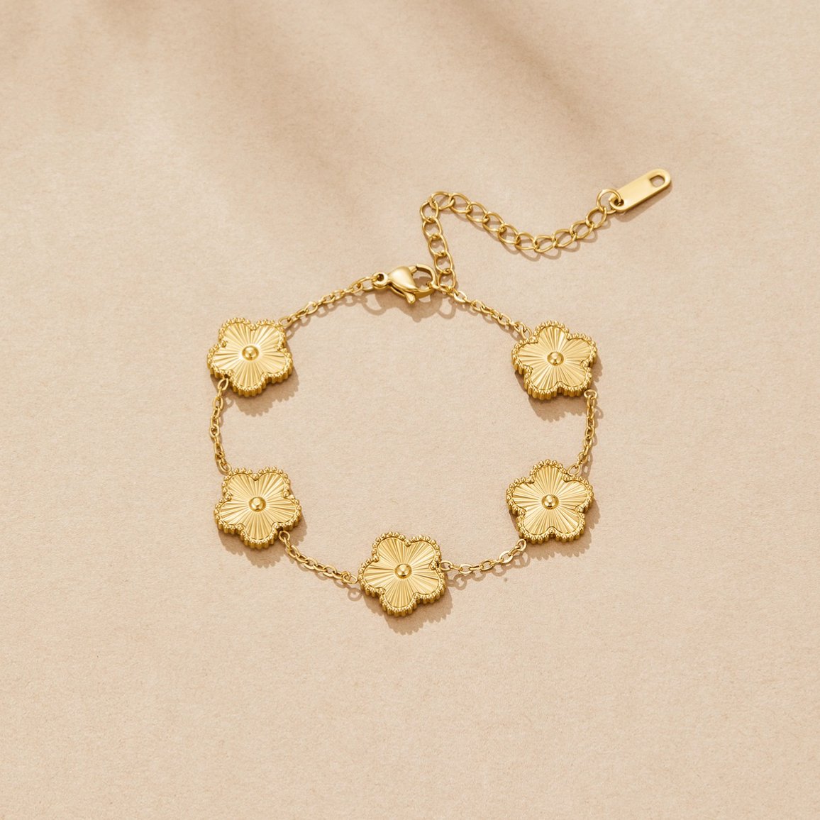Andrea - Pulsera de Trébol Dorada