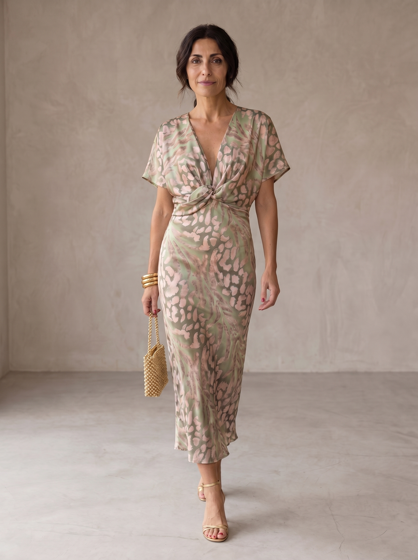 Antonella – Vestido Elegante de Tela Ligera y Fluida