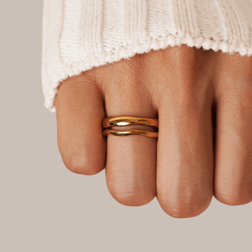 Romina - Set de Anillos de Onda Dorados