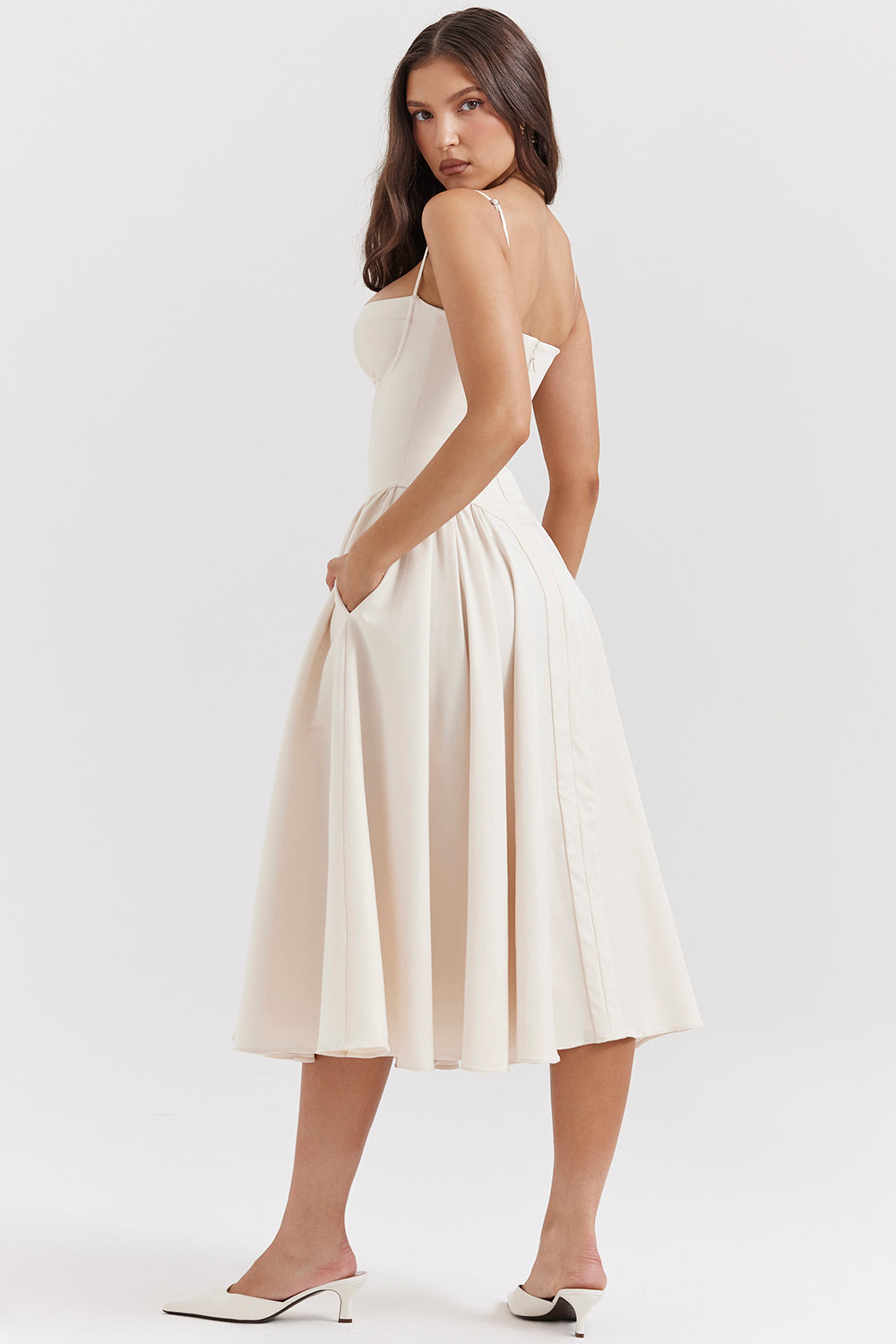 Claudia – Vestido con Corsé