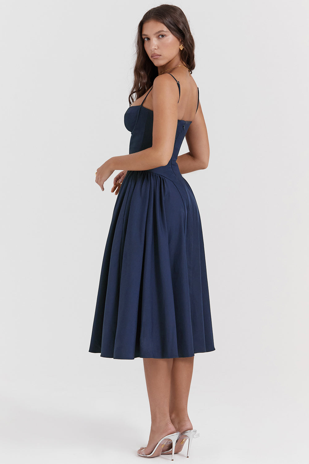 Claudia – Vestido con Corsé