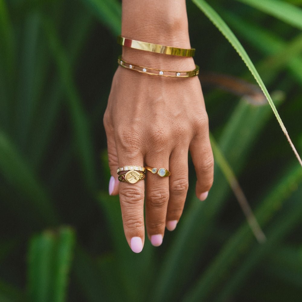 Sofía - Brazalete de Cristales Dorado